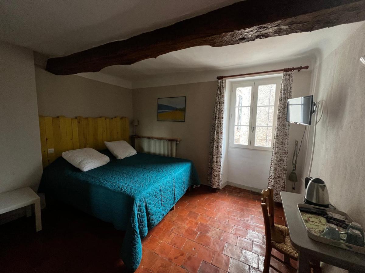 Le Vieux Chateau 艾吉纳 外观 照片